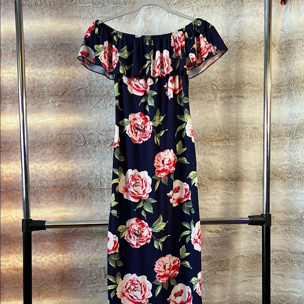 Floral Off-Shoulder Maxi Dress